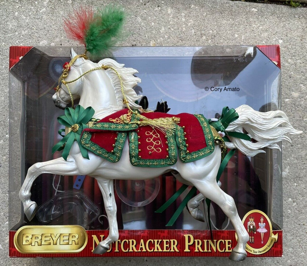 Holiday Horse 2009 - Nutcracker Prince | BreyerHorseRef